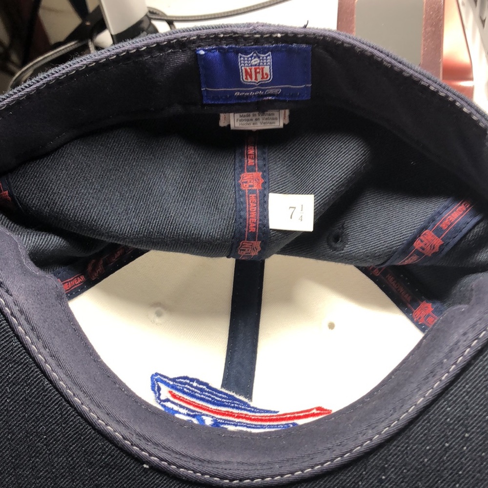 Buffalo Bills NFL Reebok Vintage Authentic Team Headwear Fitted Hat Cap sz 7 1/4 - Picture 3 of 4